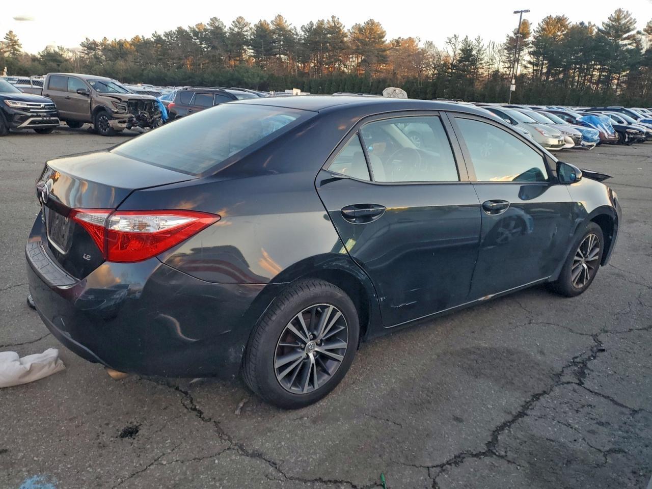 2016 TOYOTA COROLLA