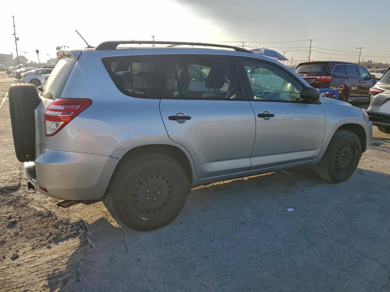 2011 TOYOTA RAV4