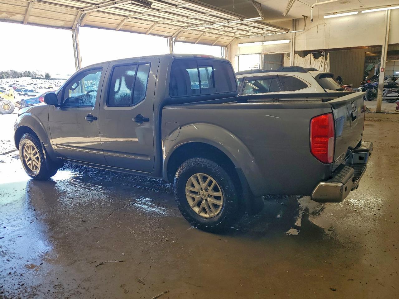 2016 NISSAN Frontier