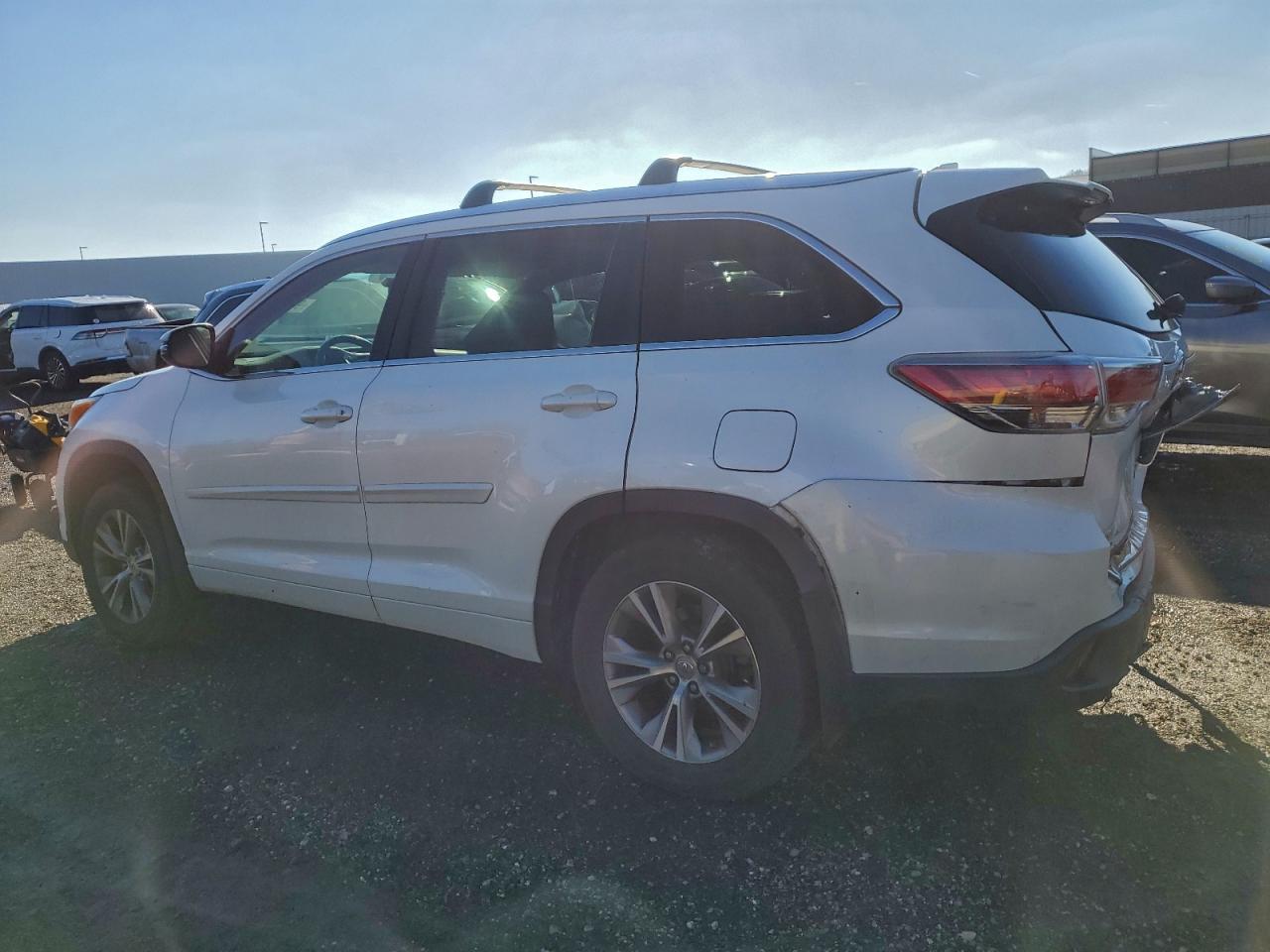 2015 TOYOTA HIGHLANDER