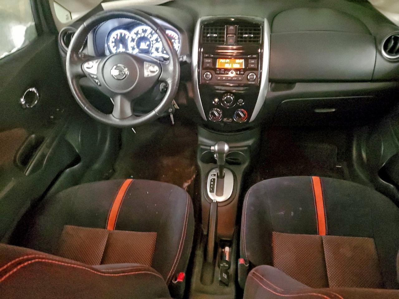 2015 NISSAN Versa Note