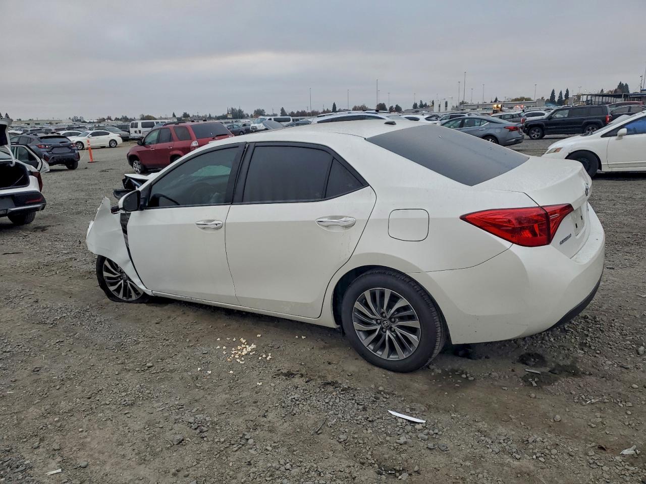 2019 TOYOTA COROLLA