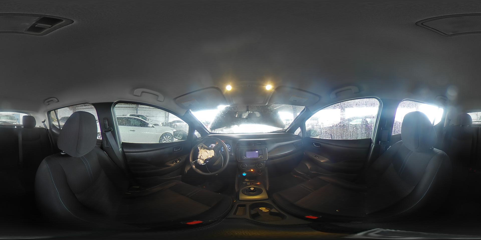 2019 NISSAN LEAF