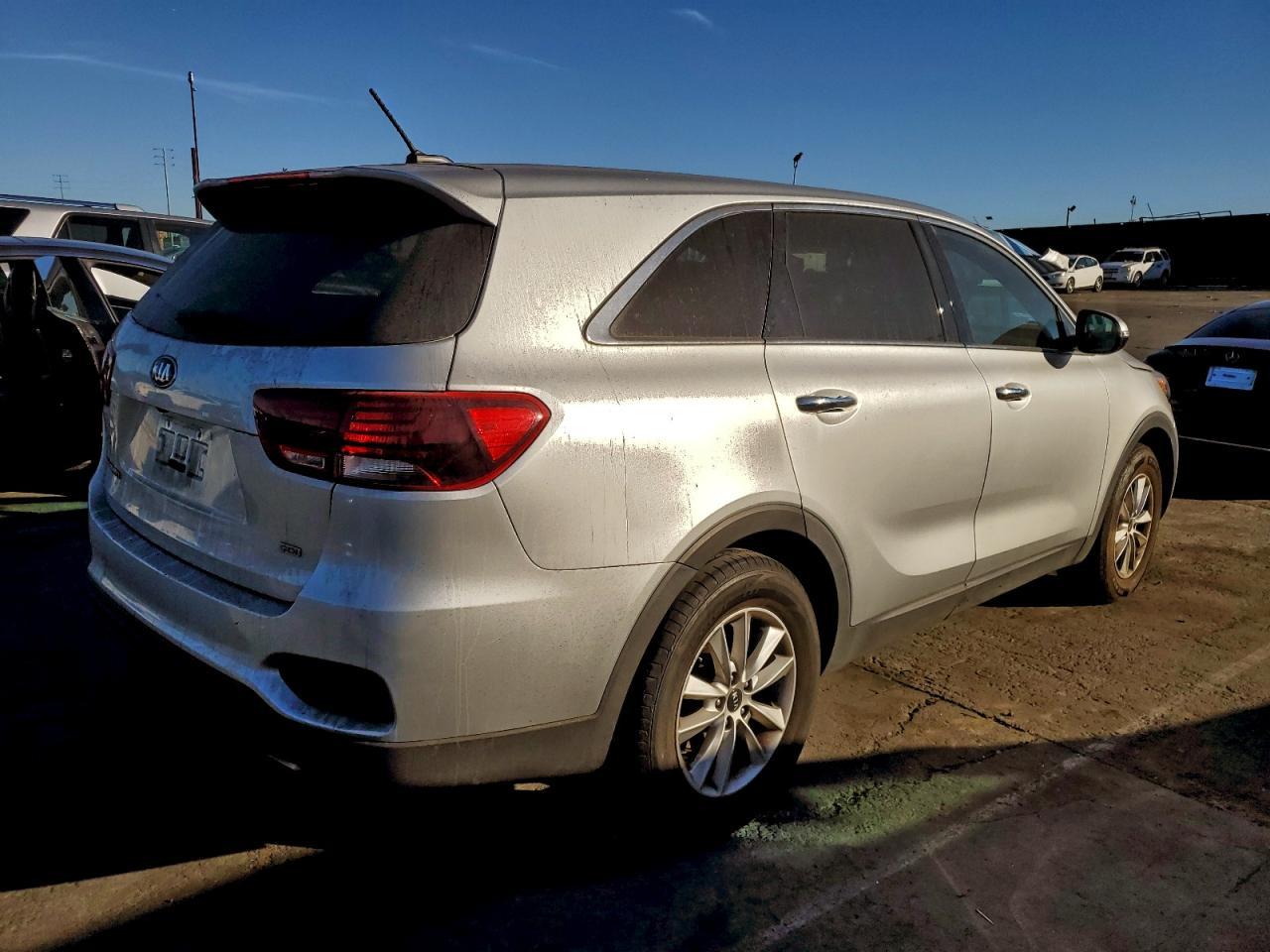 2019 KIA SORENTO