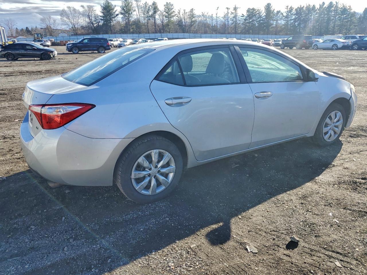 2016 TOYOTA COROLLA