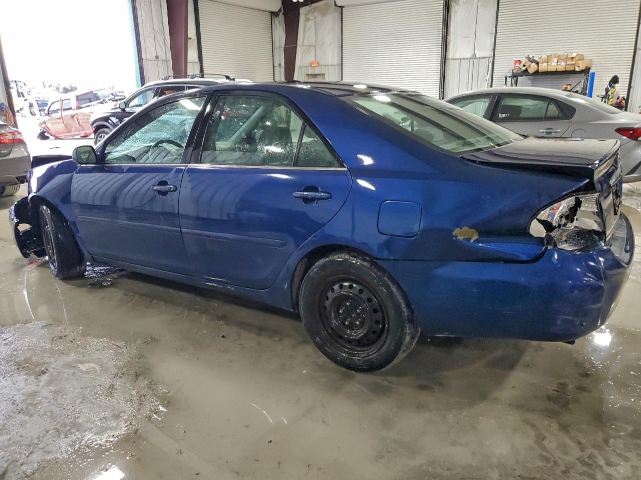 2004 TOYOTA CAMRY