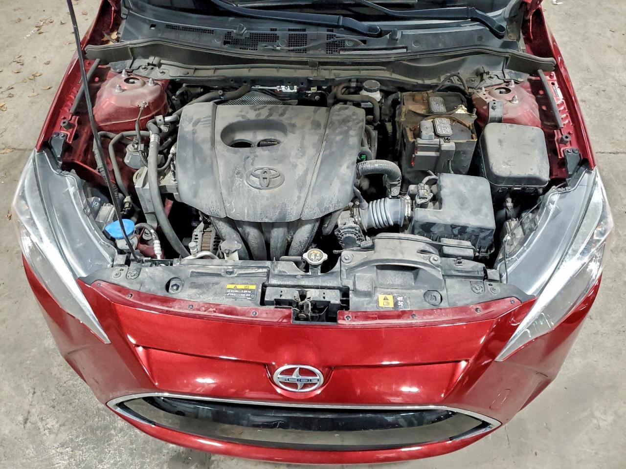 2016 TOYOTA SCION