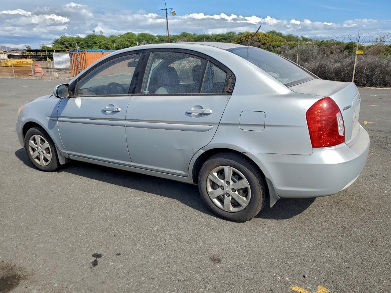 2010 HYUNDAI ACCENT