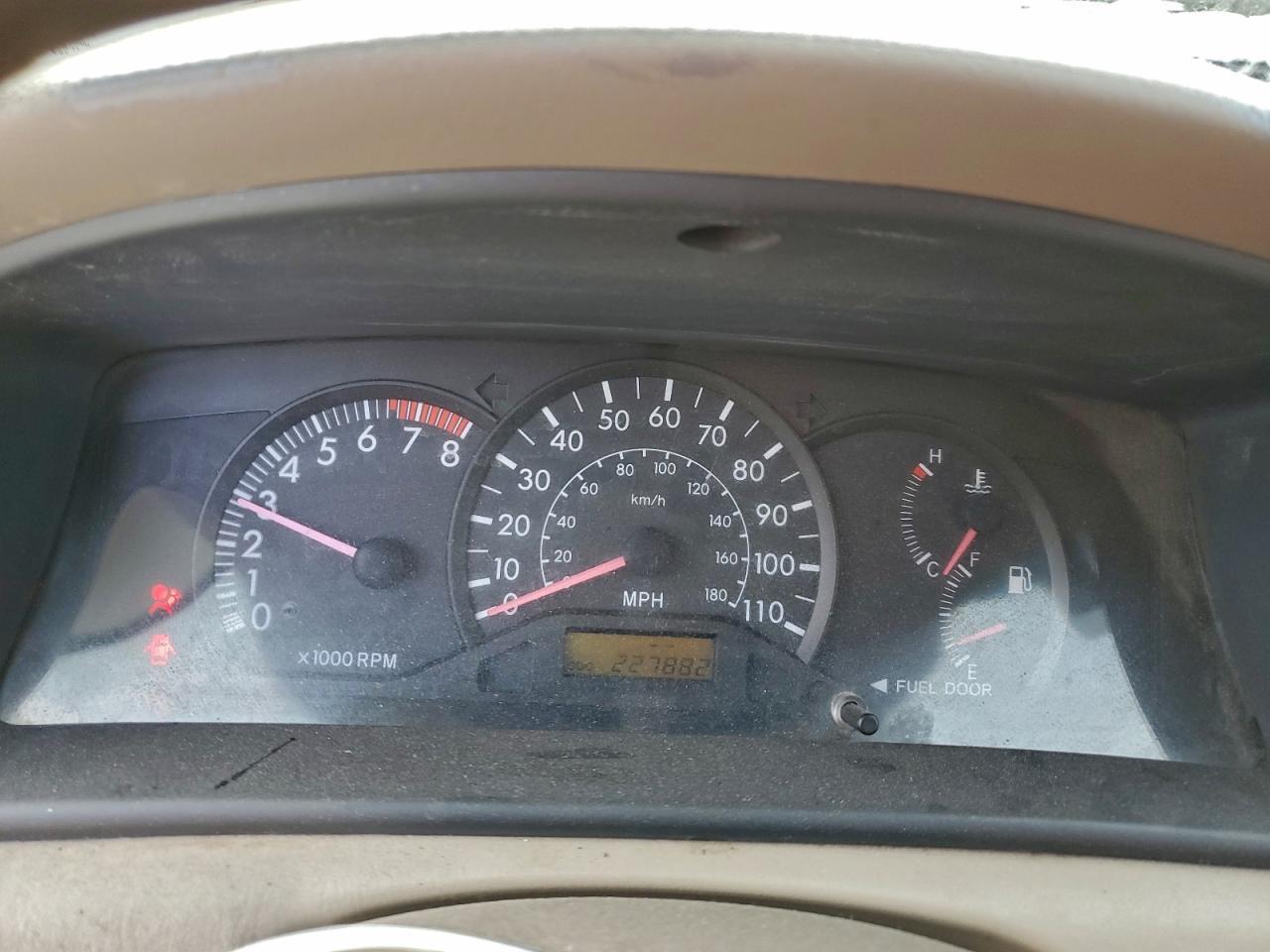 2004 TOYOTA COROLLA