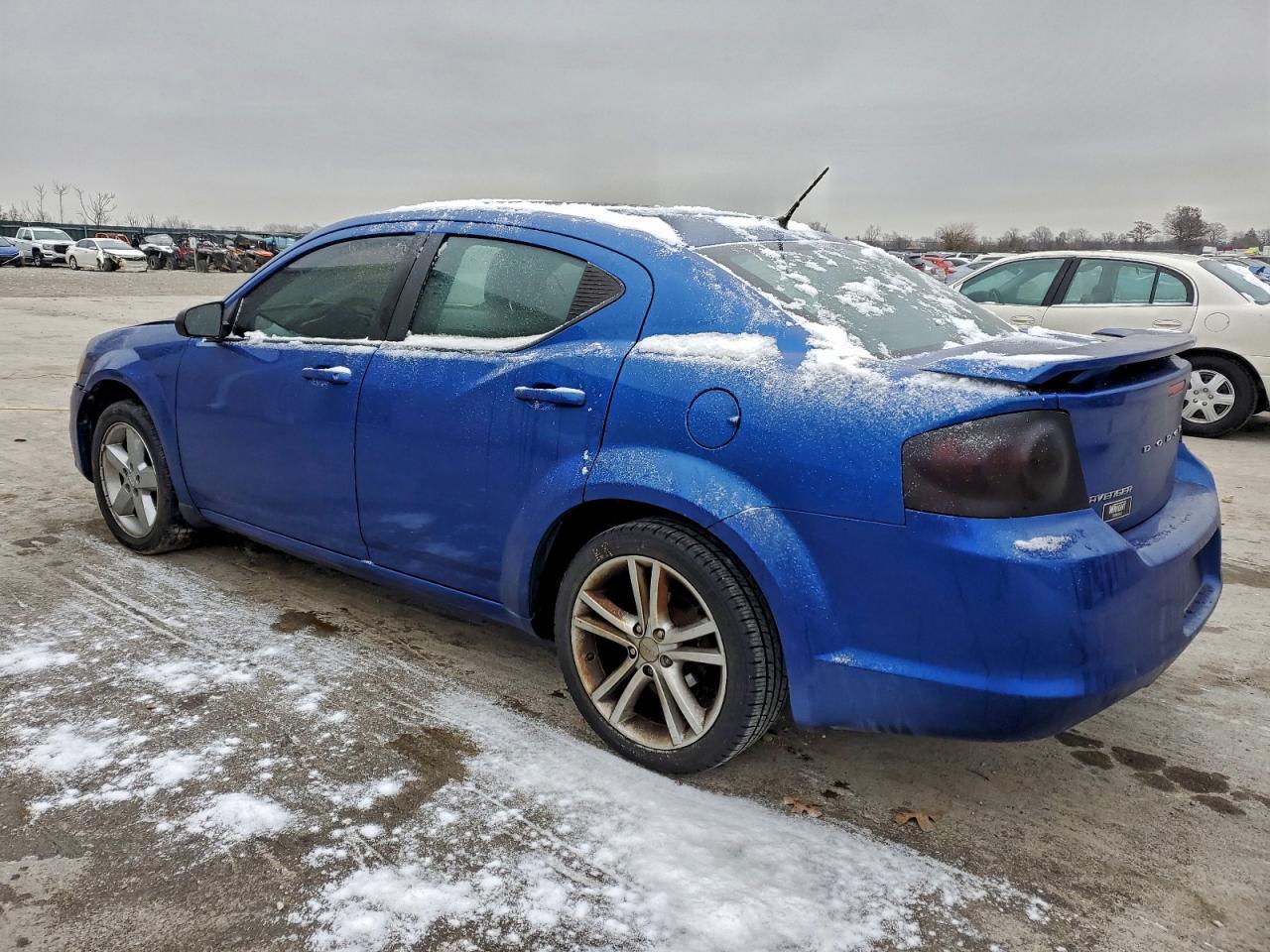 2014 DODGE Avenger