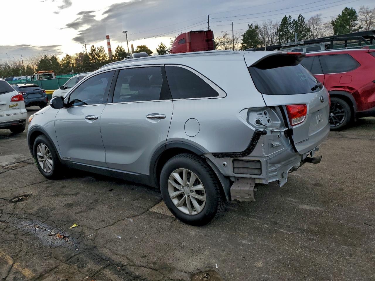 2017 KIA SORENTO