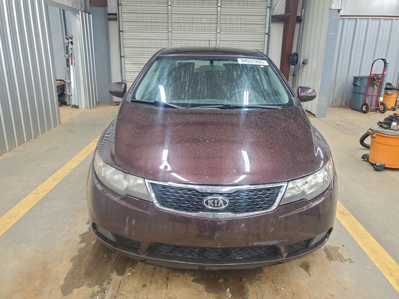 2011 KIA FORTE