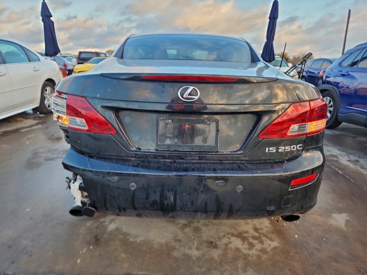 2011 LEXUS IS 250
