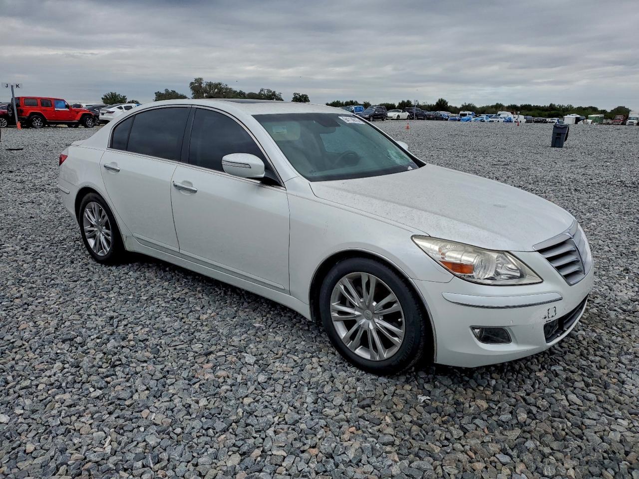 2011 HYUNDAI GENESIS