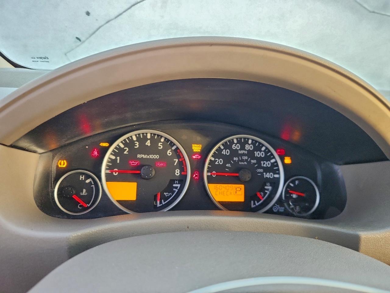 2011 NISSAN PATHFINDER
