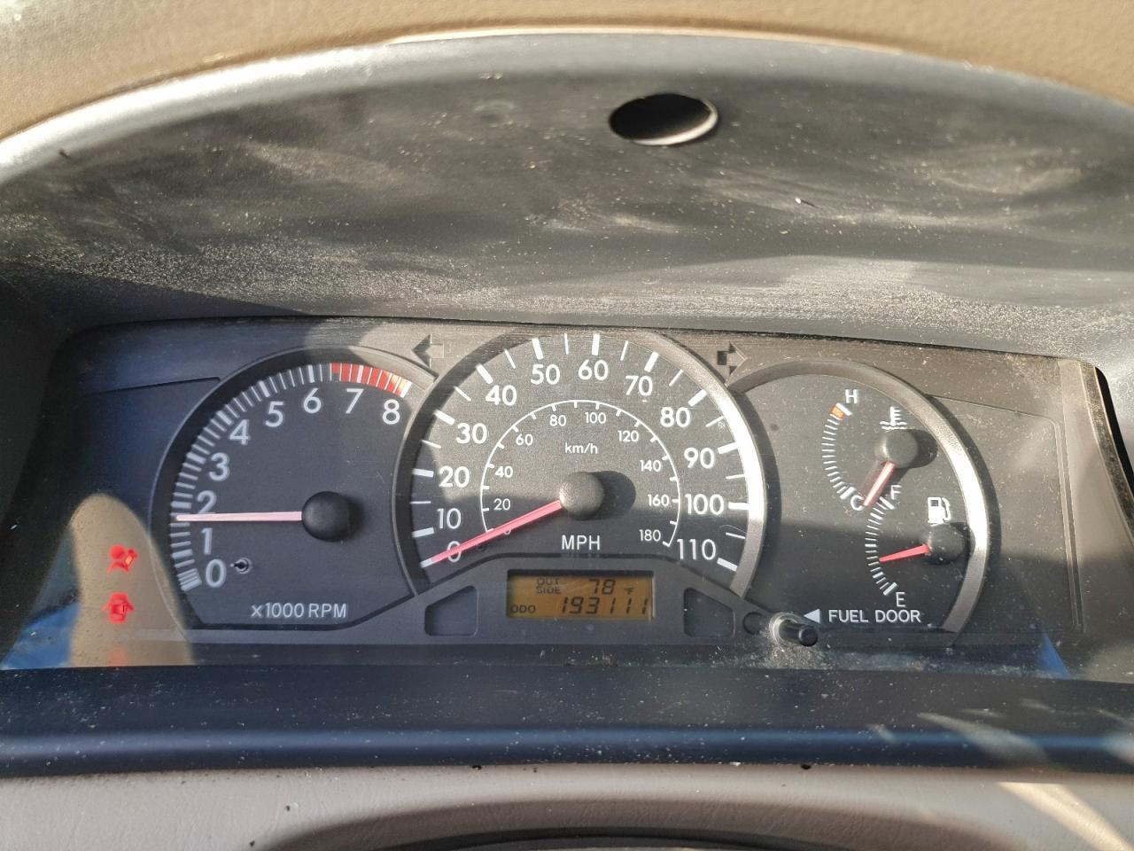 2004 TOYOTA COROLLA