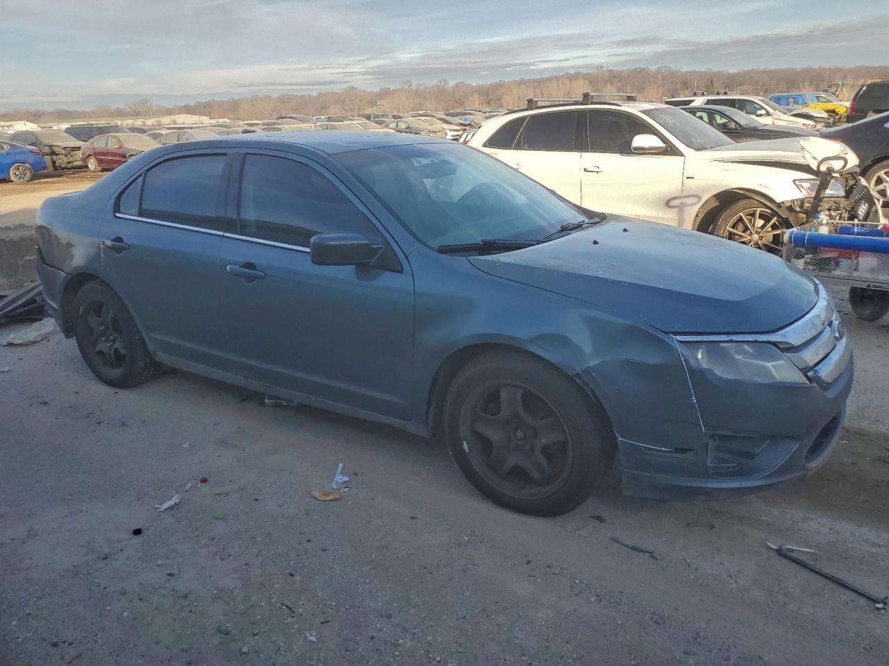 2011 FORD FUSION