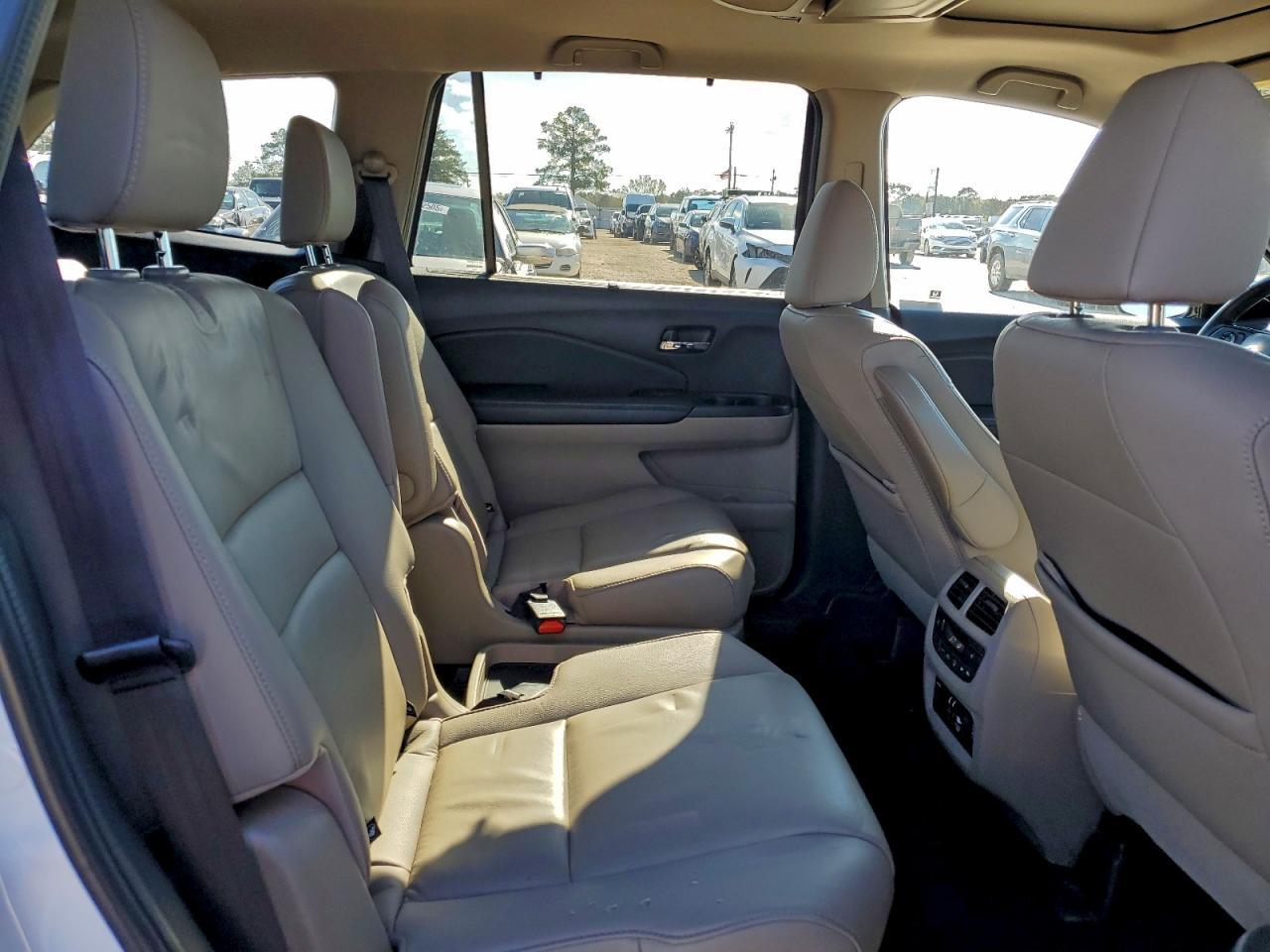 2022 HONDA PILOT