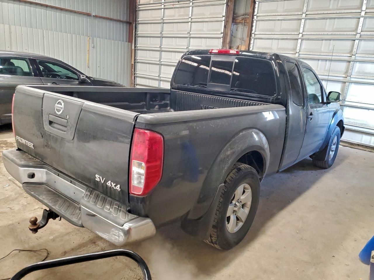 2011 NISSAN Frontier