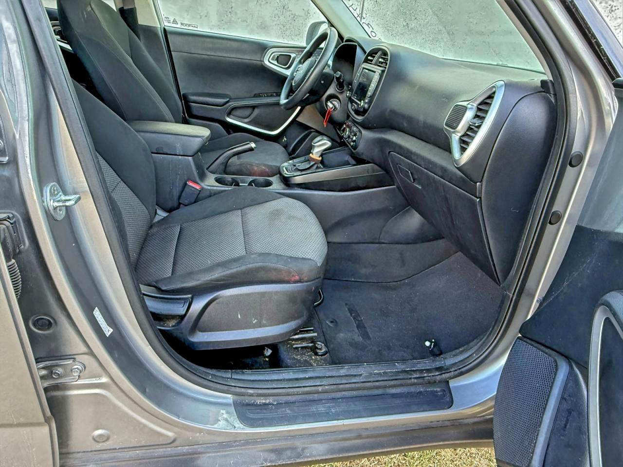 2022 KIA SOUL