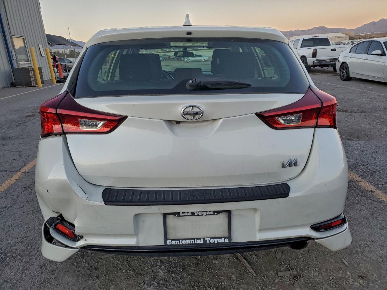 2016 TOYOTA SCION