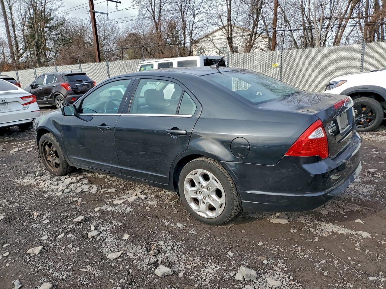 2010 FORD FUSION