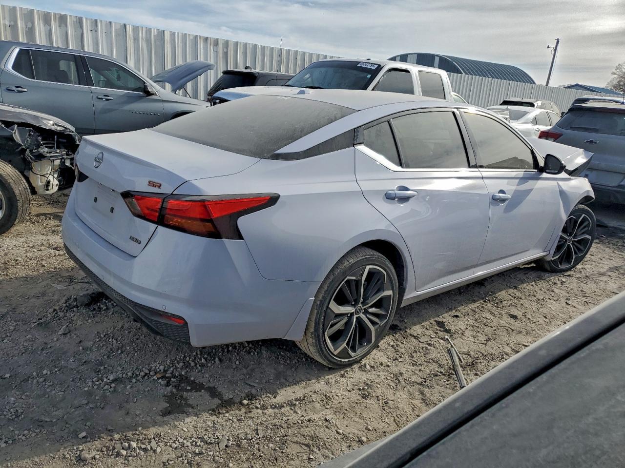 2024 NISSAN ALTIMA