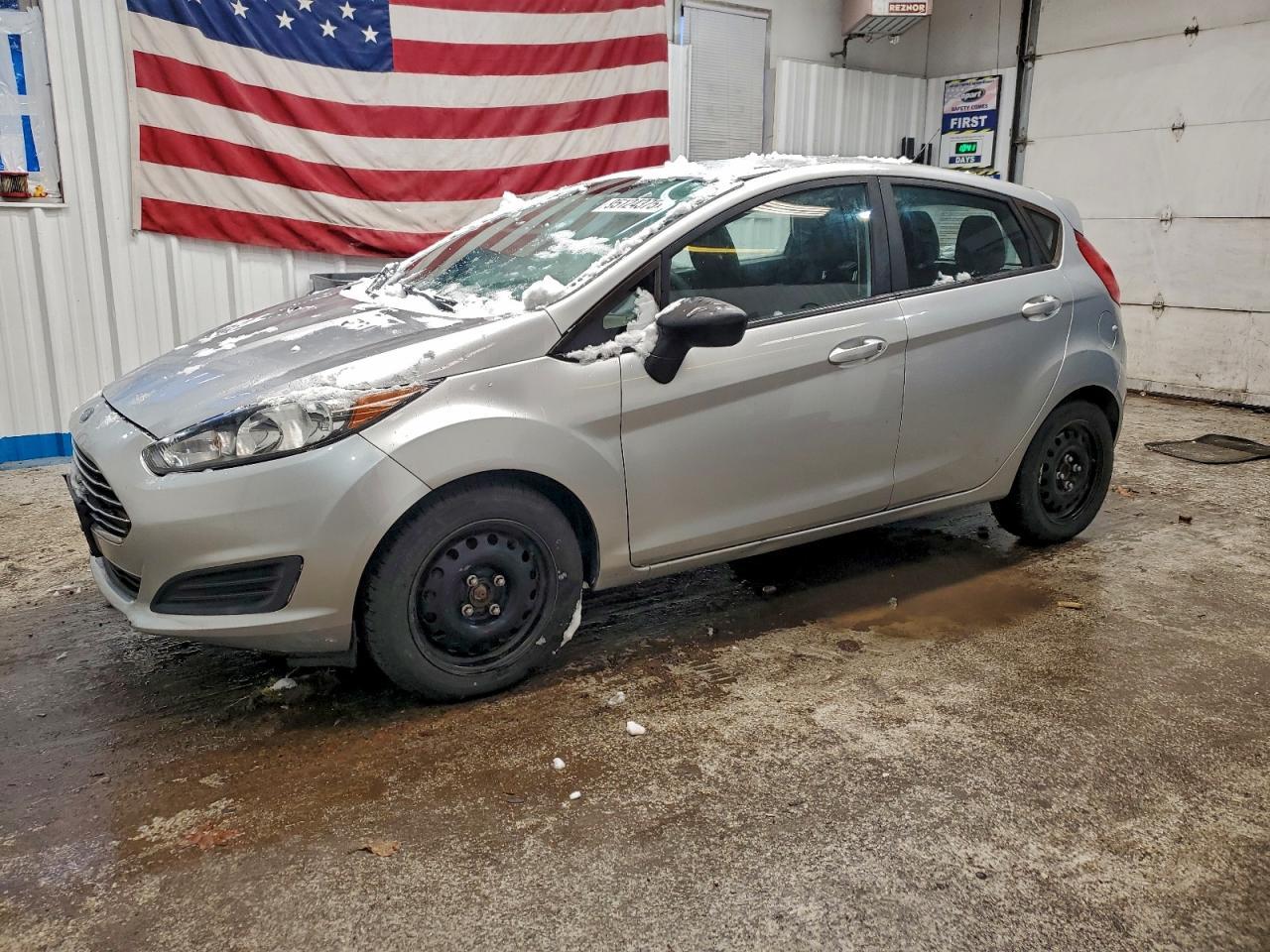 2014 FORD Fiesta