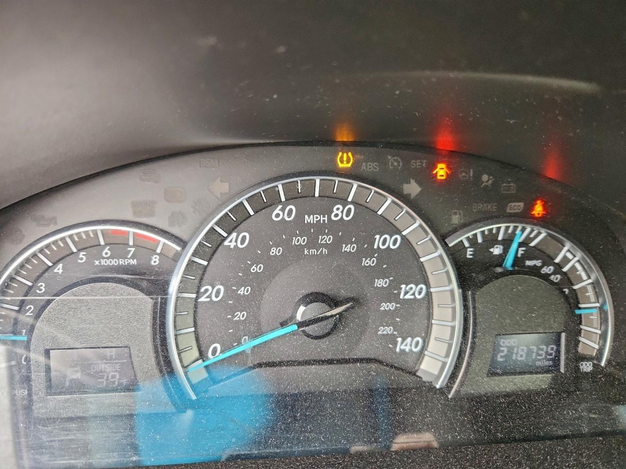 2013 TOYOTA CAMRY