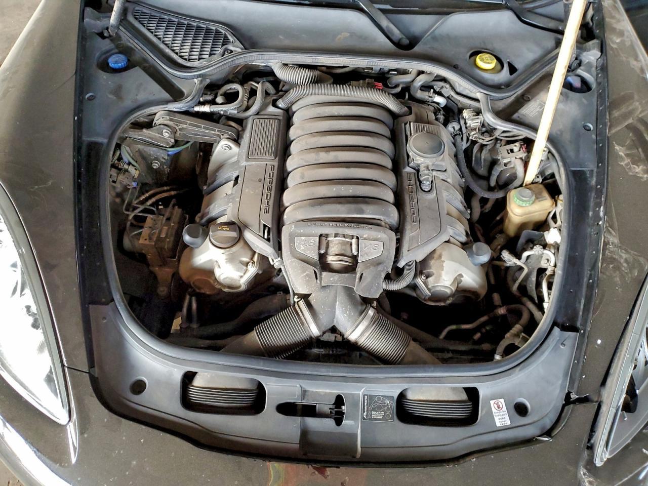 2012 PORSCHE Panamera