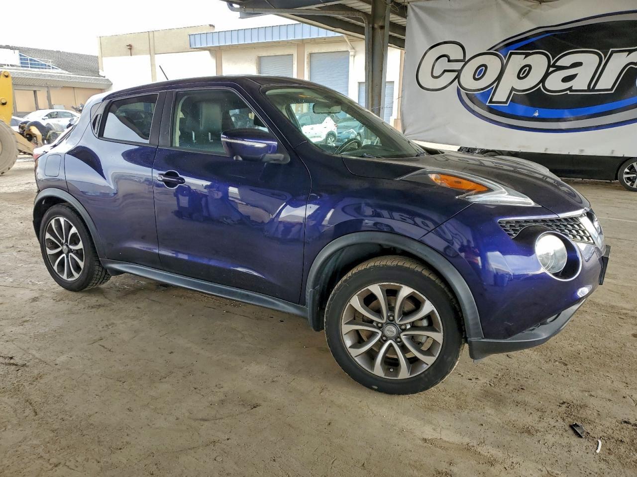 2017 NISSAN Juke