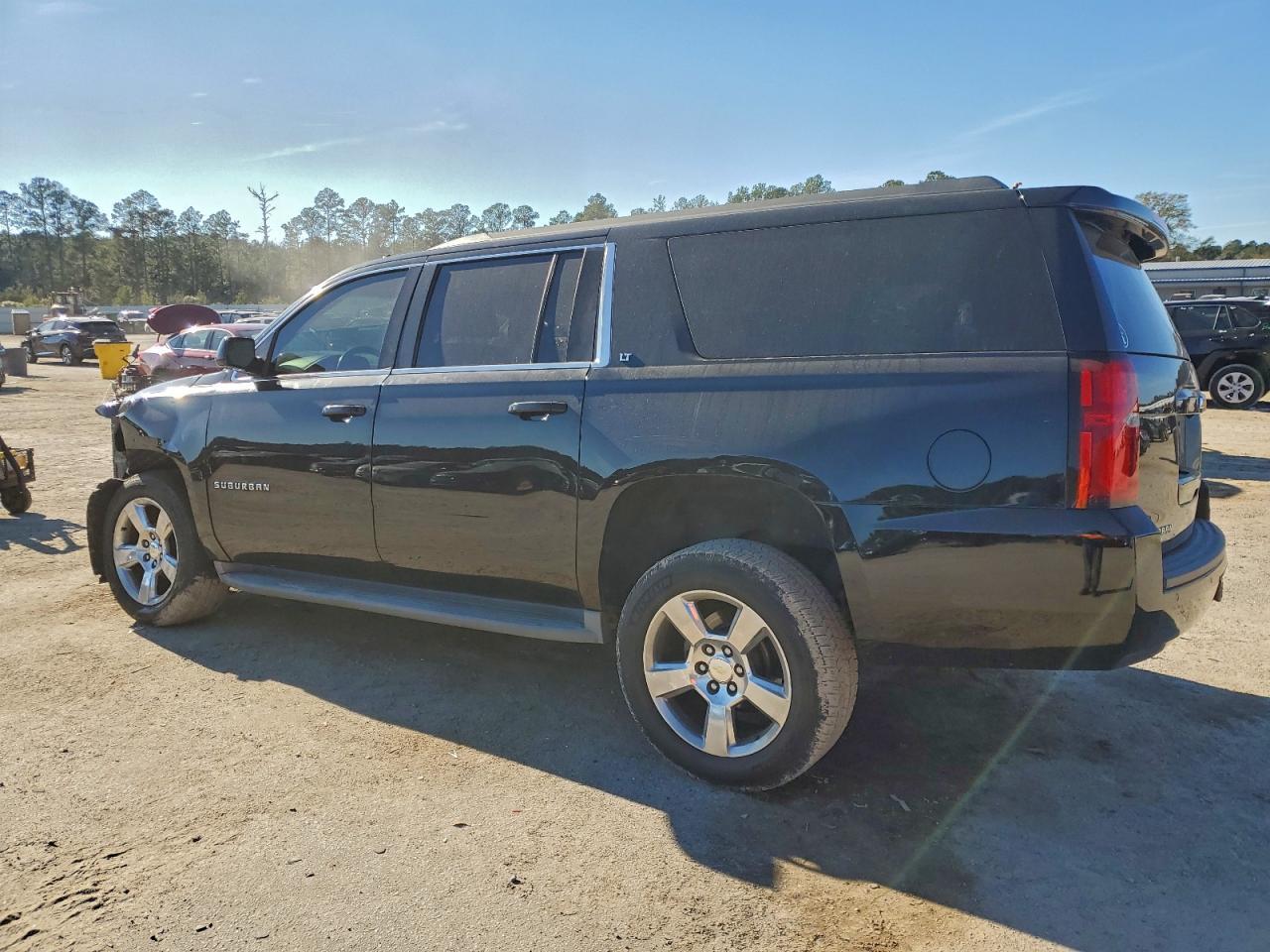 2015 CHEVROLET Suburban