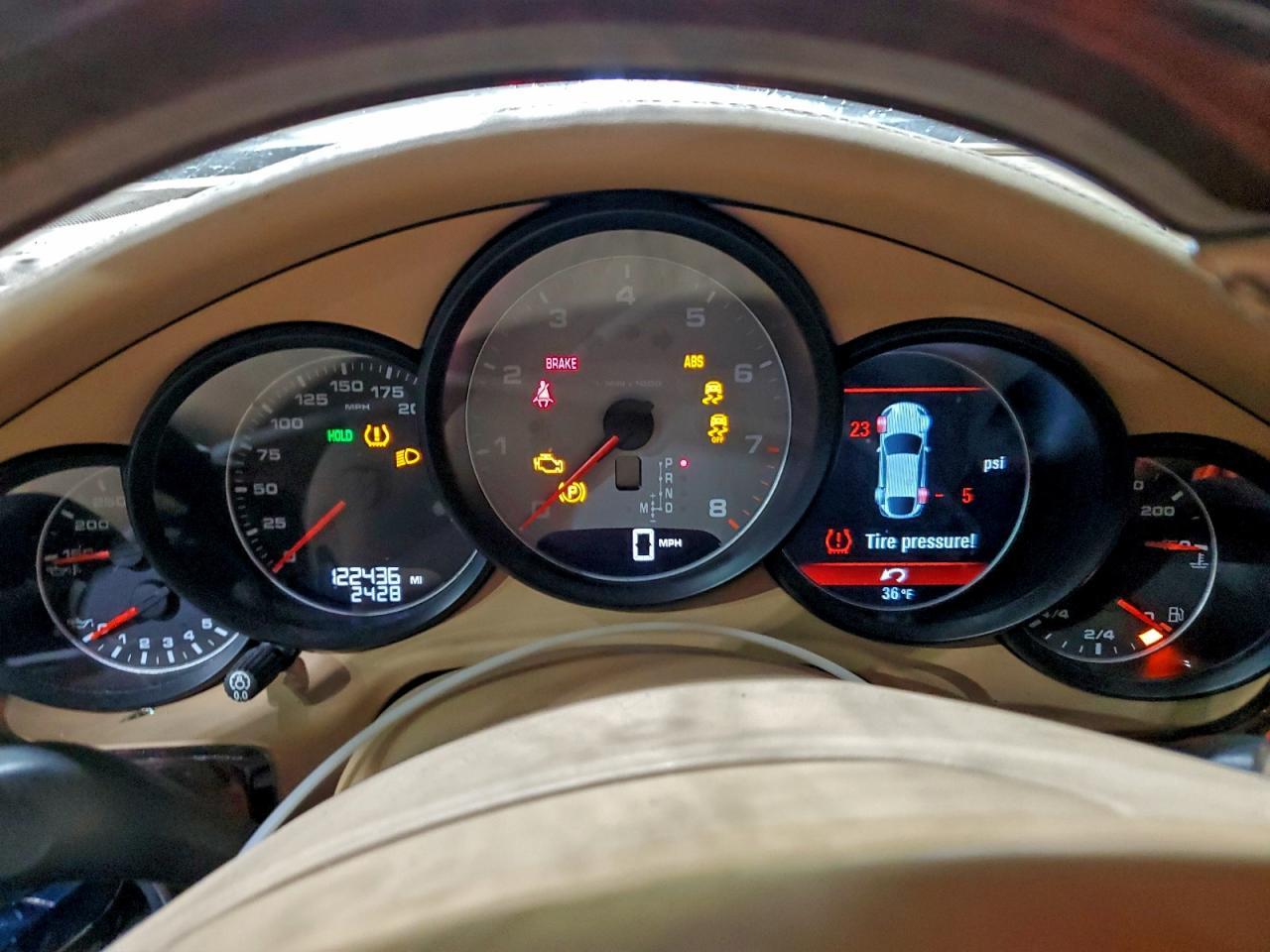 2010 PORSCHE Panamera