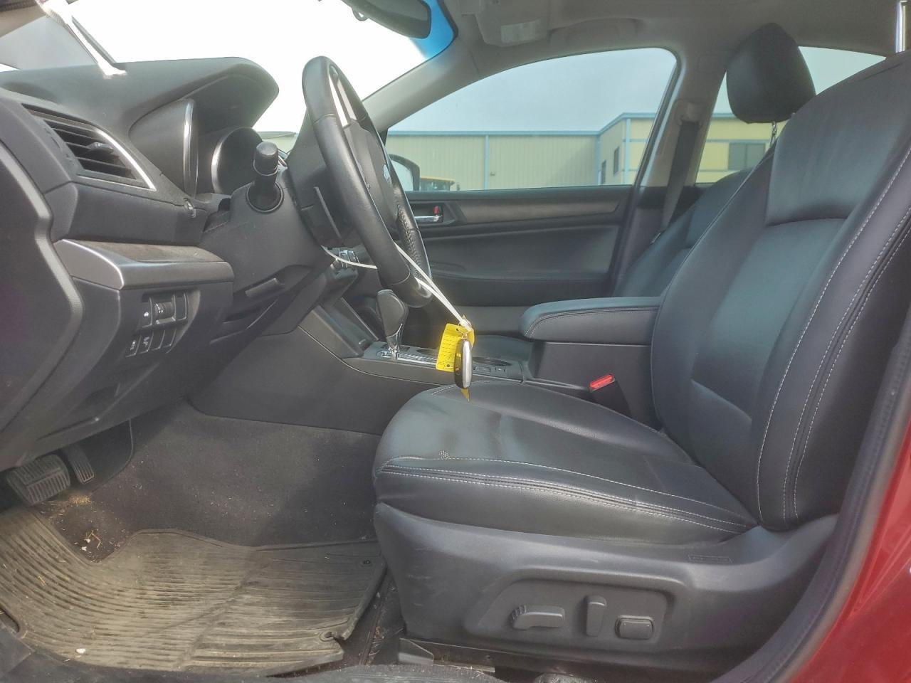 2016 SUBARU Legacy