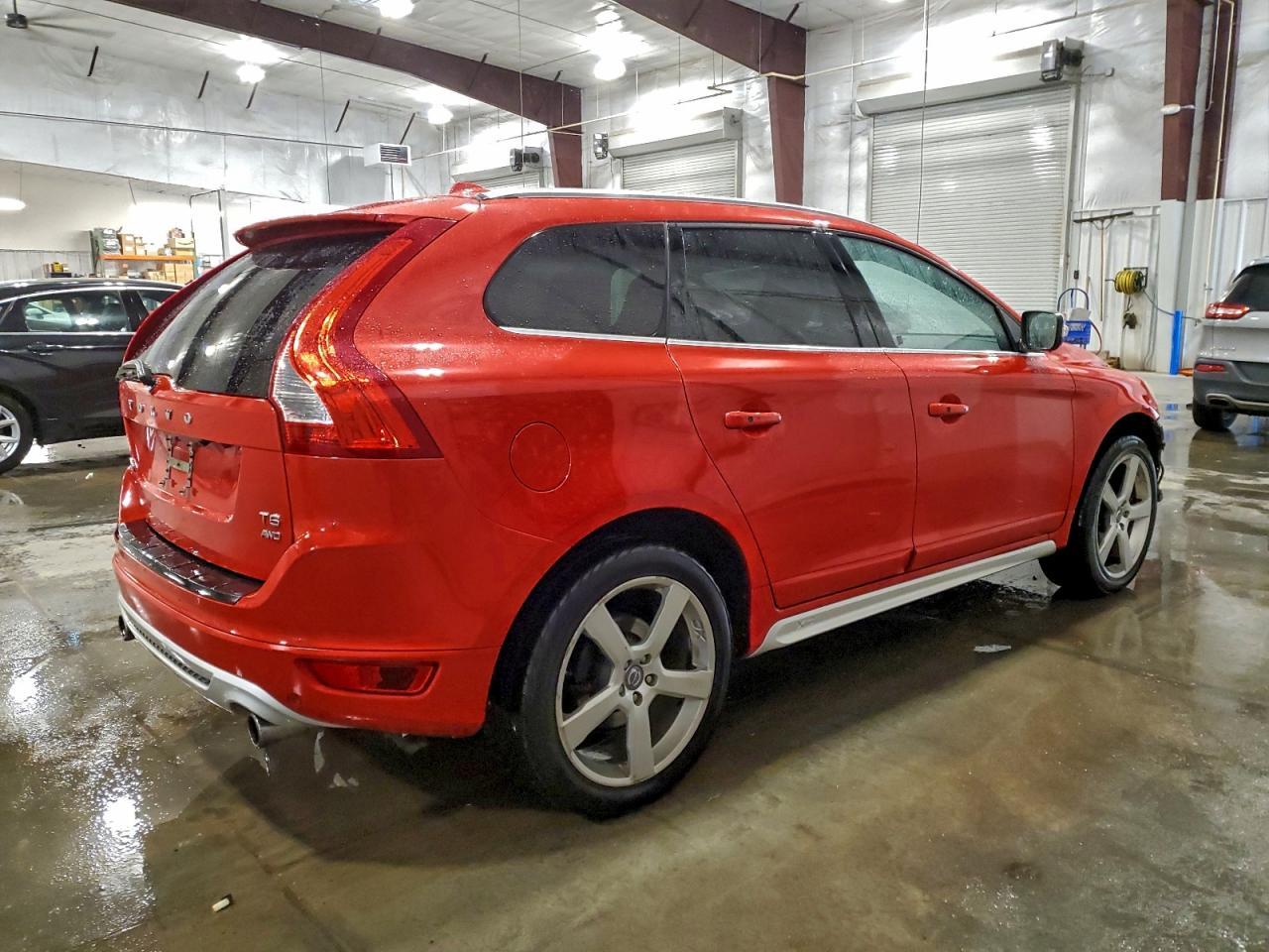 2012 VOLVO XC60