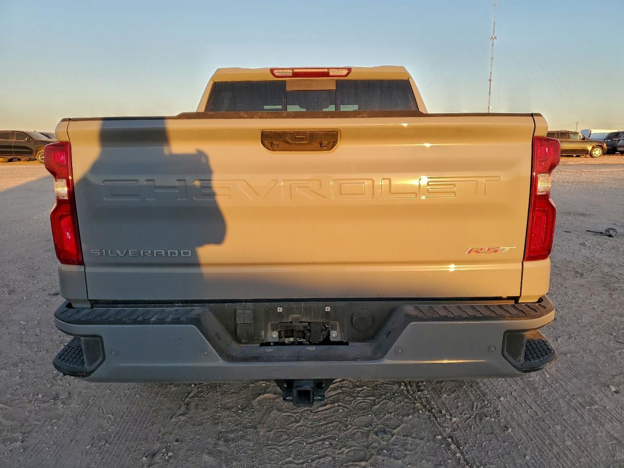 2024 CHEVROLET Silverado