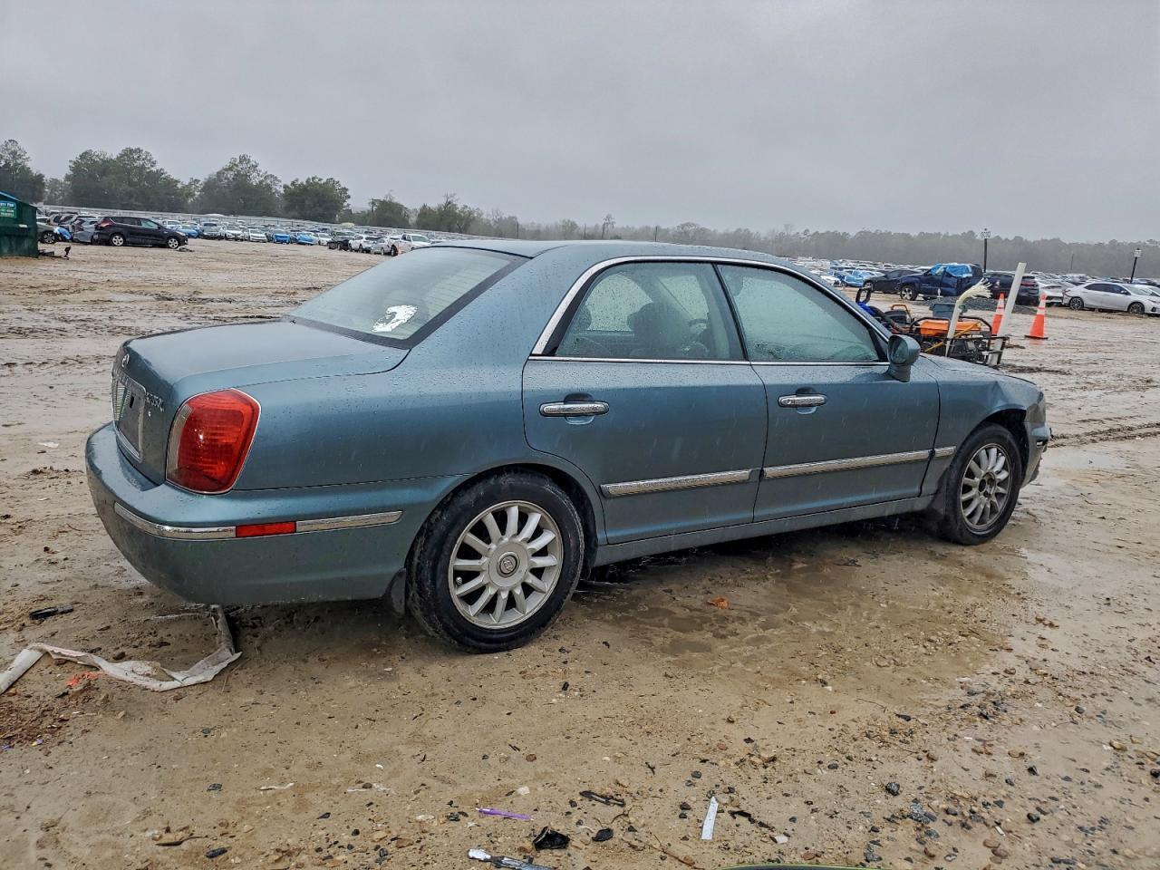 2004 HYUNDAI Xg