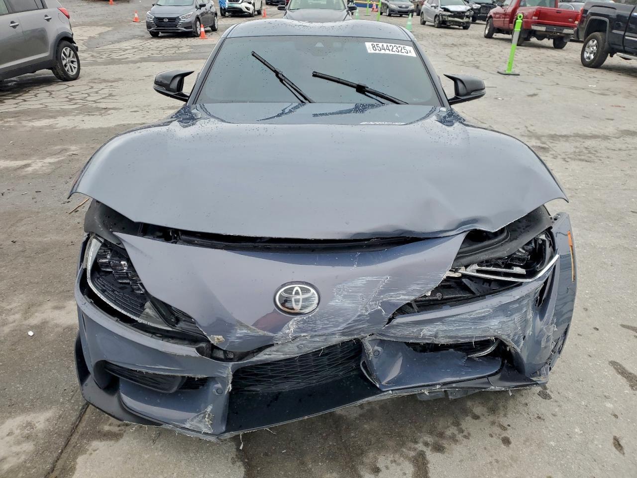 2023 TOYOTA Supra