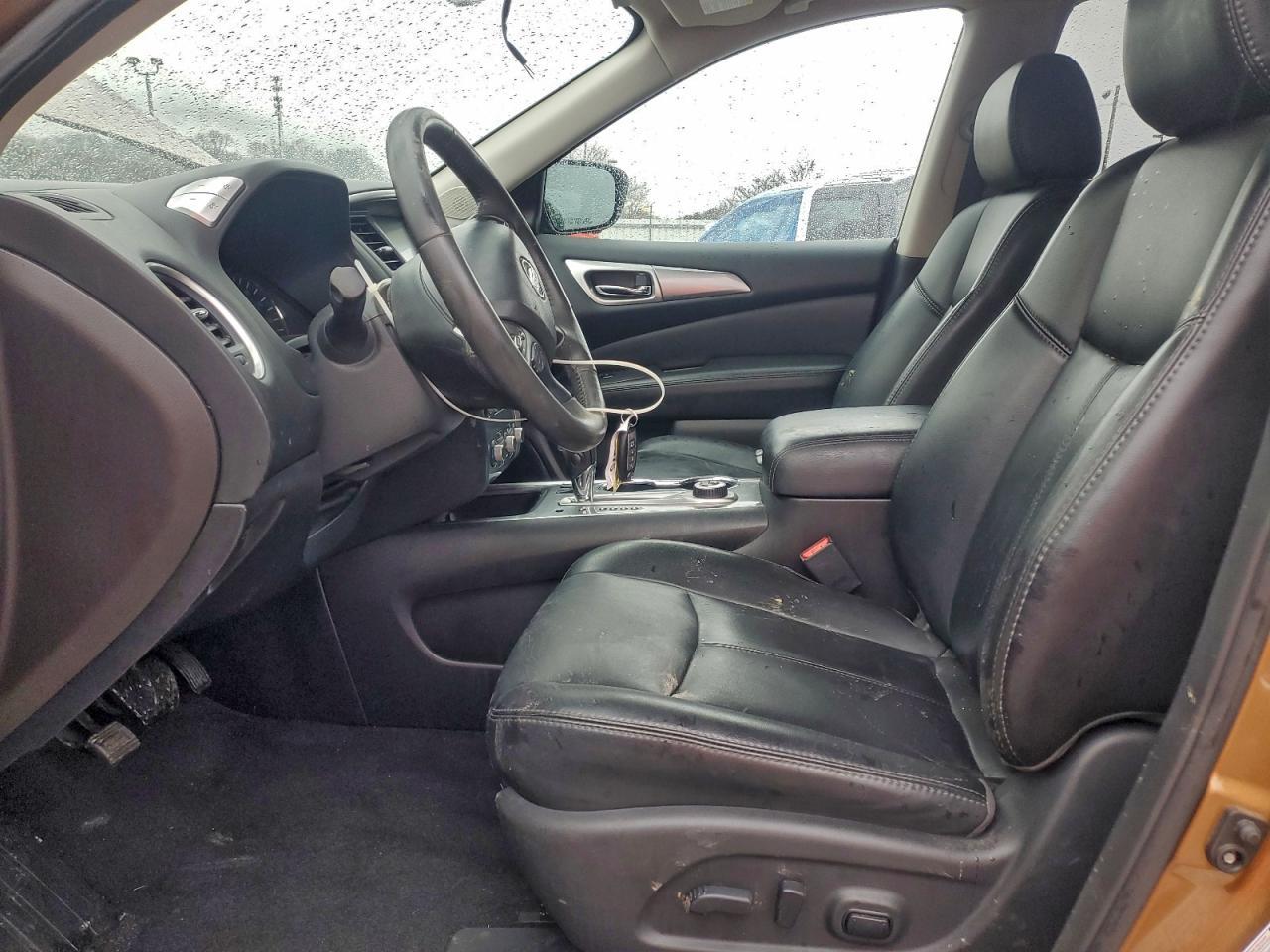 2017 NISSAN PATHFINDER
