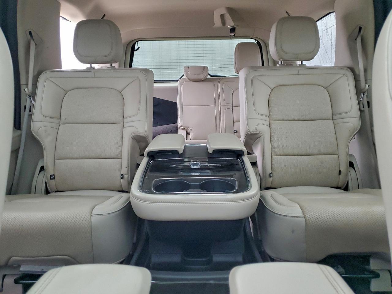 2018 LINCOLN Navigator