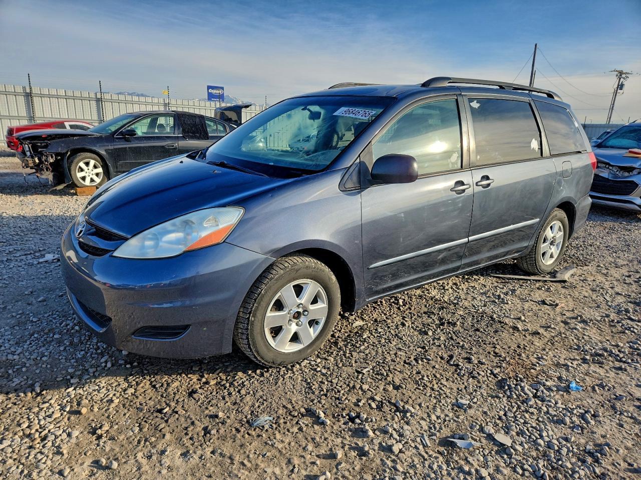 2007 TOYOTA SIENNA