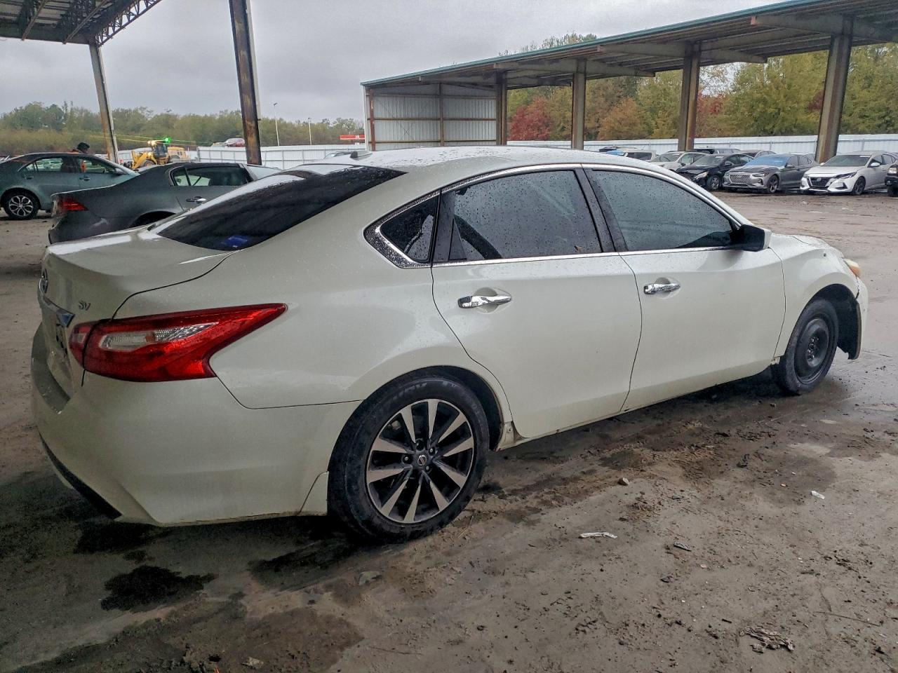 2017 NISSAN ALTIMA