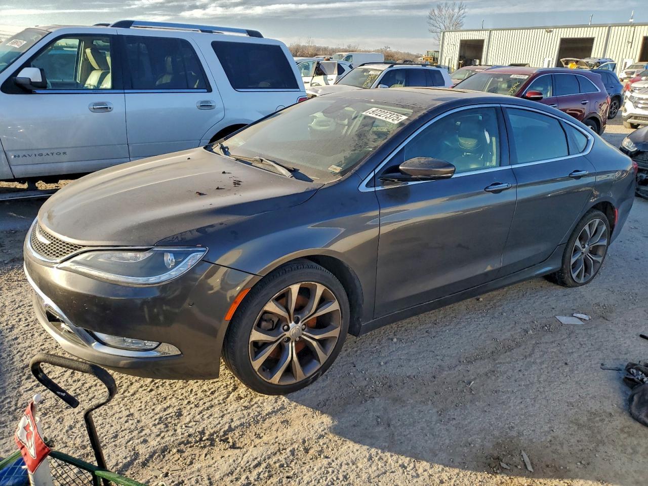 2015 CHRYSLER 200