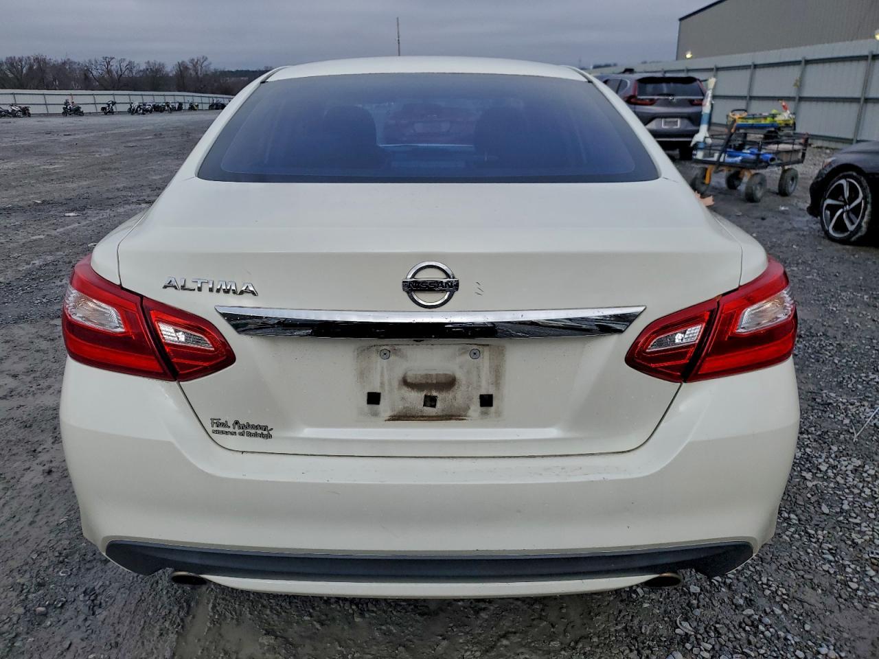2016 NISSAN ALTIMA