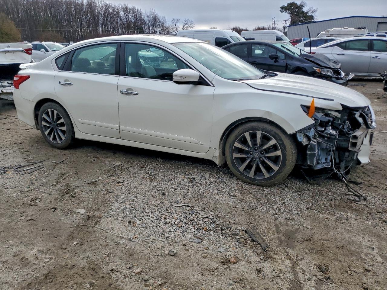 2016 NISSAN ALTIMA