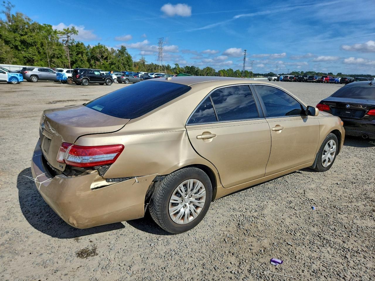 2011 TOYOTA CAMRY
