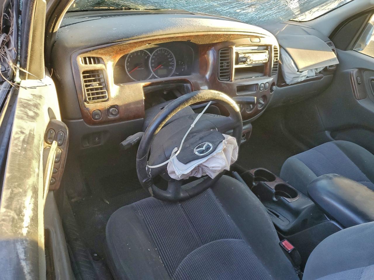 2003 MAZDA Tribute