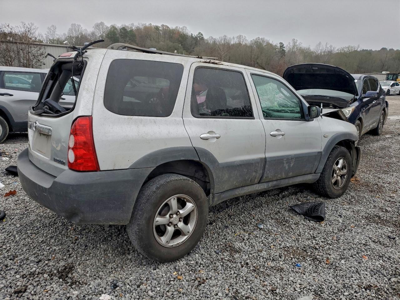 2006 MAZDA Tribute