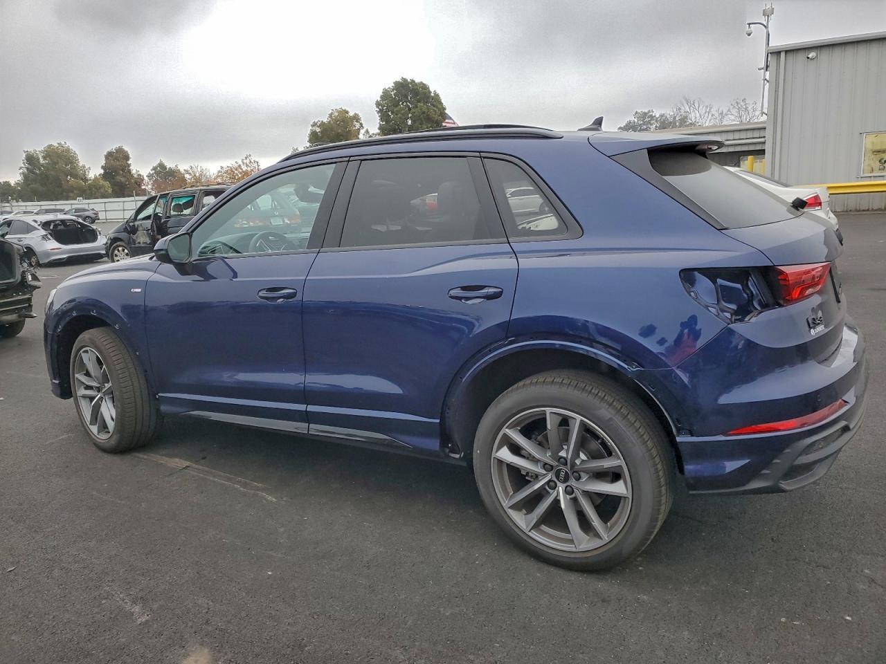 2025 AUDI Q3