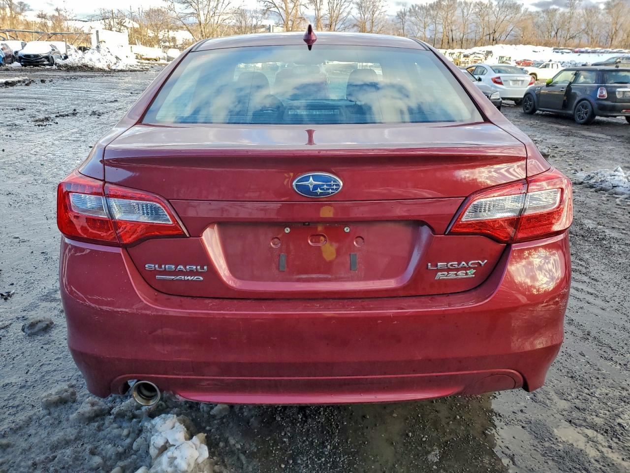 2016 SUBARU Legacy